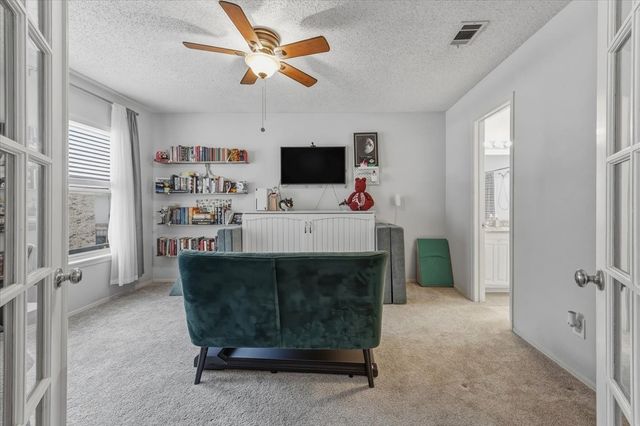 315 Stoneledge Drive, Irving, TX 75063