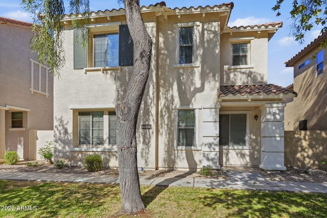 3513 S BLUEJAY Drive, Gilbert, AZ 85297