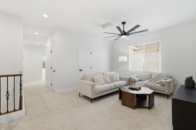 3513 S BLUEJAY Drive, Gilbert, AZ 85297