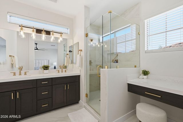 3513 S BLUEJAY Drive, Gilbert, AZ 85297