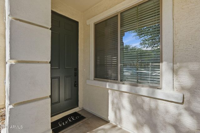 3513 S BLUEJAY Drive, Gilbert, AZ 85297