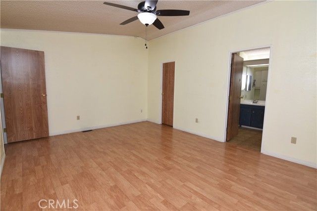 9161 Santa Fe Ave E 27, Hesperia, CA 92345