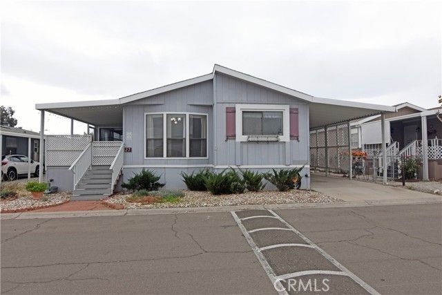 9161 Santa Fe Ave E 27, Hesperia, CA 92345