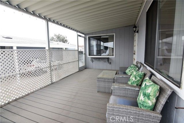 9161 Santa Fe Ave E 27, Hesperia, CA 92345