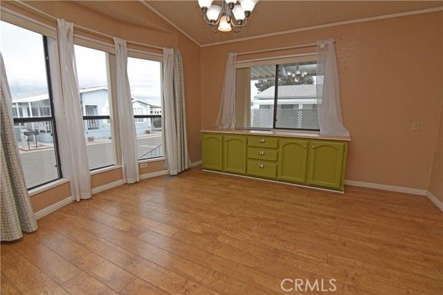 9161 Santa Fe Ave E 27, Hesperia, CA 92345