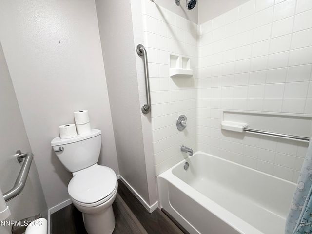 1174 White Oak Loop, Minden, NV 89423