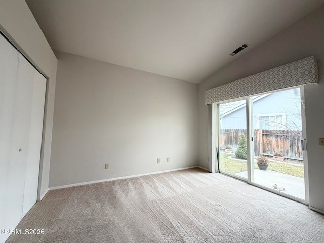 1174 White Oak Loop, Minden, NV 89423