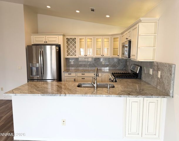 1174 White Oak Loop, Minden, NV 89423