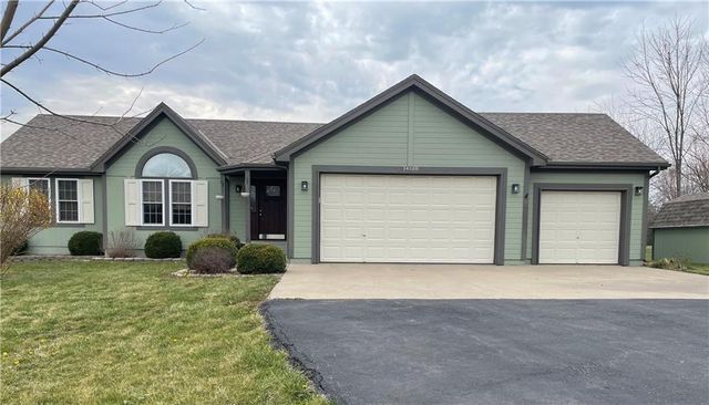 14108 N Katie Lane, Liberty, MO 64068