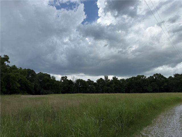 708 Bowen Boulevard, Fayetteville, AR 72703