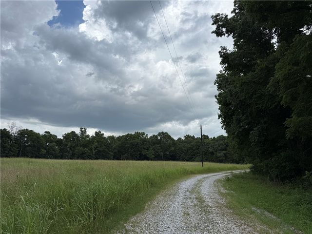 708 Bowen Boulevard, Fayetteville, AR 72703