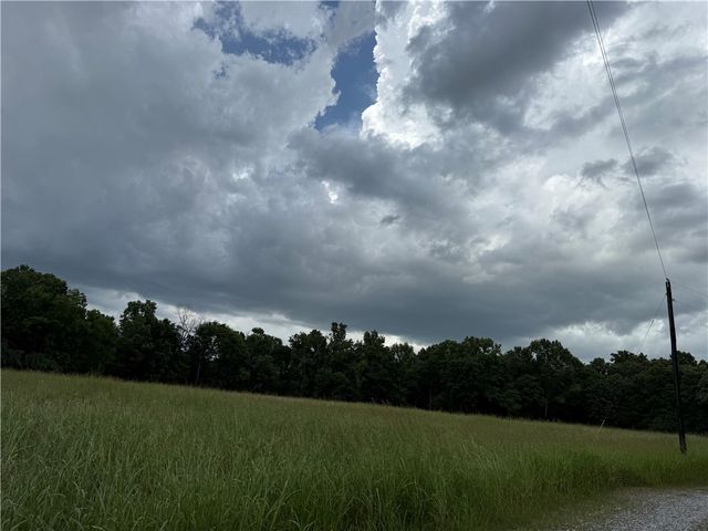 708 Bowen Boulevard, Fayetteville, AR 72703