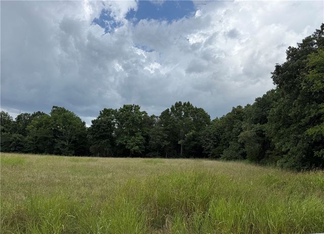 708 Bowen Boulevard, Fayetteville, AR 72703