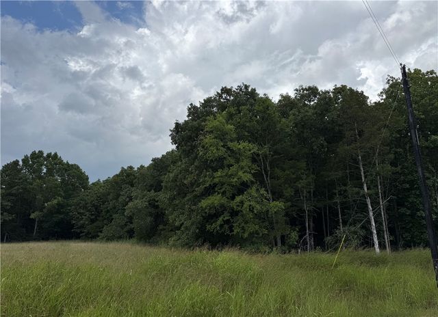 708 Bowen Boulevard, Fayetteville, AR 72703