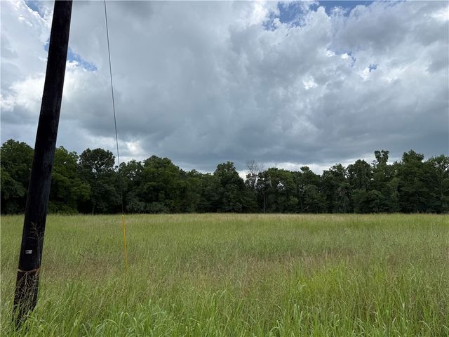 708 Bowen Boulevard, Fayetteville, AR 72703