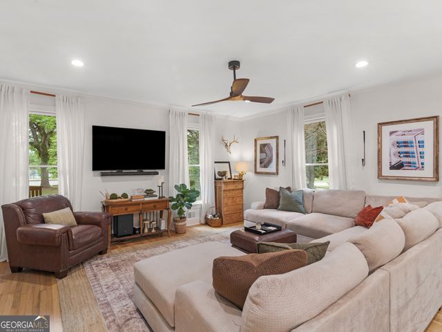 239 Pecan Drive, Milner, GA 30257