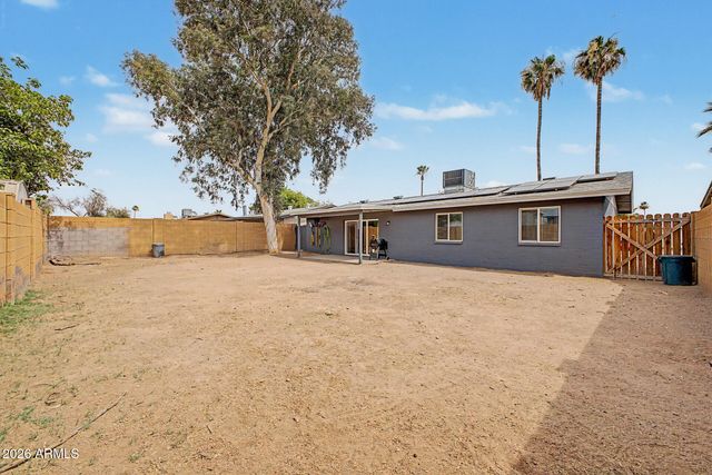 1026 W HALSTEAD Drive, Phoenix, AZ 85023