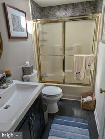 20 CHESTNUT CT E, Harleysville, PA 19438