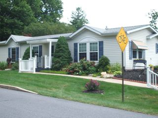 20 CHESTNUT CT E, Harleysville, PA 19438