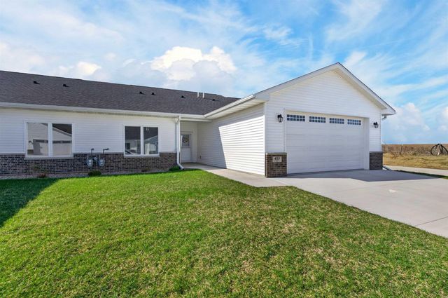 455 Autumn Ln Unit 6, Cedar Falls, IA 50613