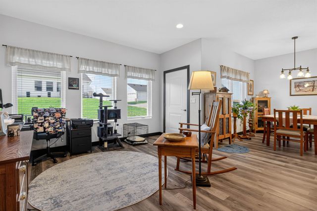 455 Autumn Ln Unit 6, Cedar Falls, IA 50613