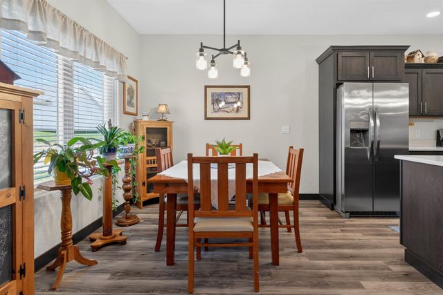 455 Autumn Ln Unit 6, Cedar Falls, IA 50613