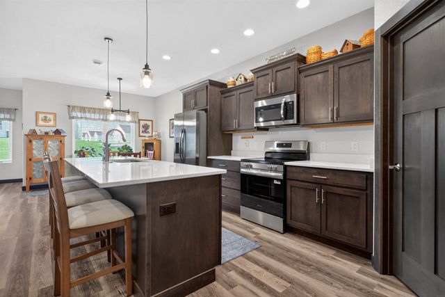 455 Autumn Ln Unit 6, Cedar Falls, IA 50613