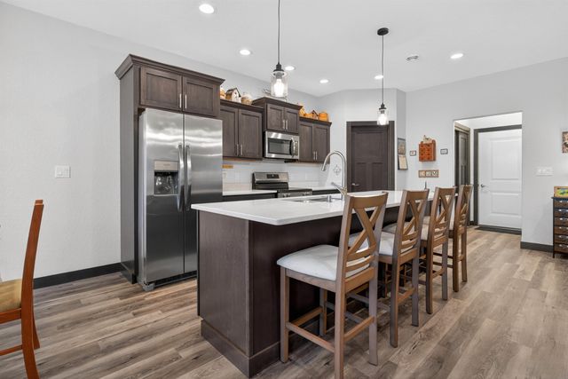 455 Autumn Ln Unit 6, Cedar Falls, IA 50613