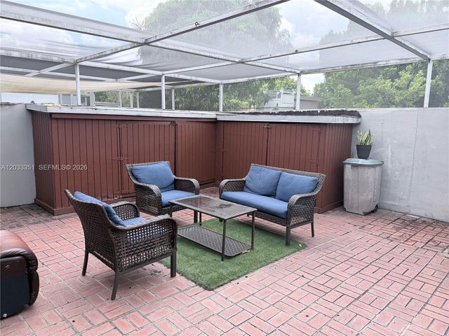 301 Bonaventure Blvd 7, Weston, FL 33326
