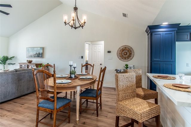 13826 Brigantine Dr, Corpus Christi, TX 78418