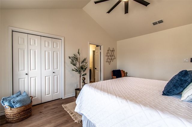 13826 Brigantine Dr, Corpus Christi, TX 78418