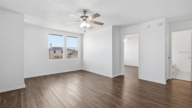 3124 Prairie Aster, Lancaster, TX 75134