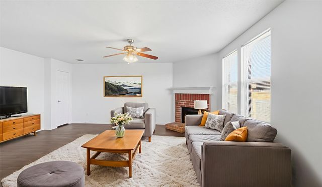 3124 Prairie Aster, Lancaster, TX 75134