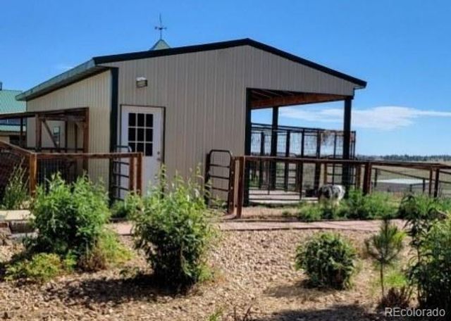 5910 Mccart Ranch Circle, Elizabeth, CO 80107