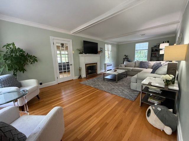 111 Highland Ave, Winchester, MA 01890