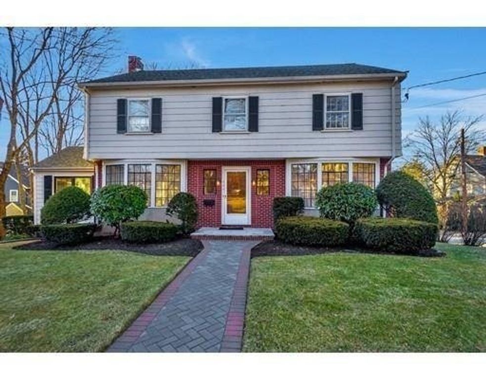 111 Highland Ave, Winchester, MA 01890