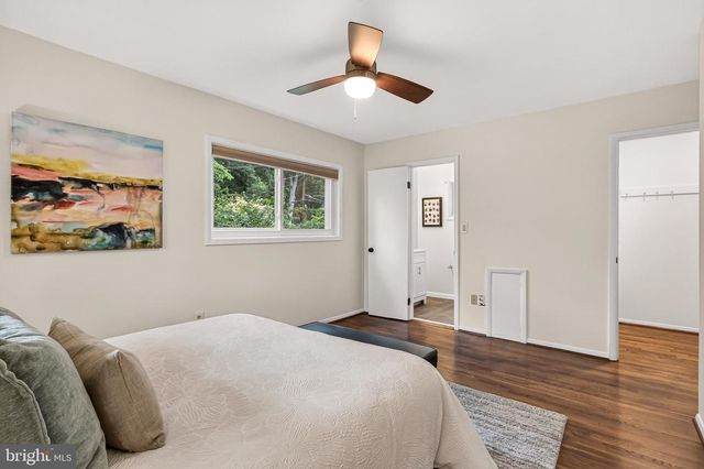 3478 MILDRED DR, Falls Church, VA 22042