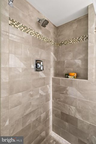 3478 MILDRED DR, Falls Church, VA 22042