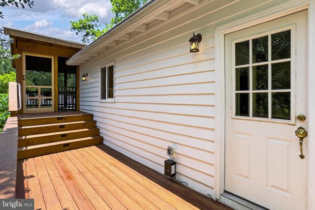 3478 MILDRED DR, Falls Church, VA 22042