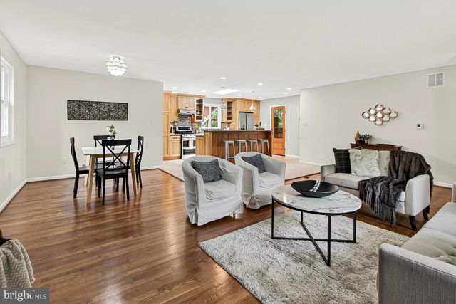 3478 MILDRED DR, Falls Church, VA 22042