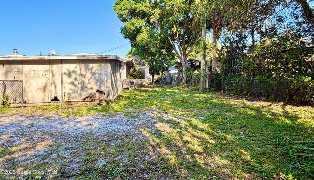 738 Lund Circle, Melbourne, FL 32901