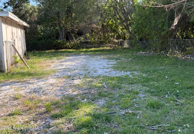 738 Lund Circle, Melbourne, FL 32901