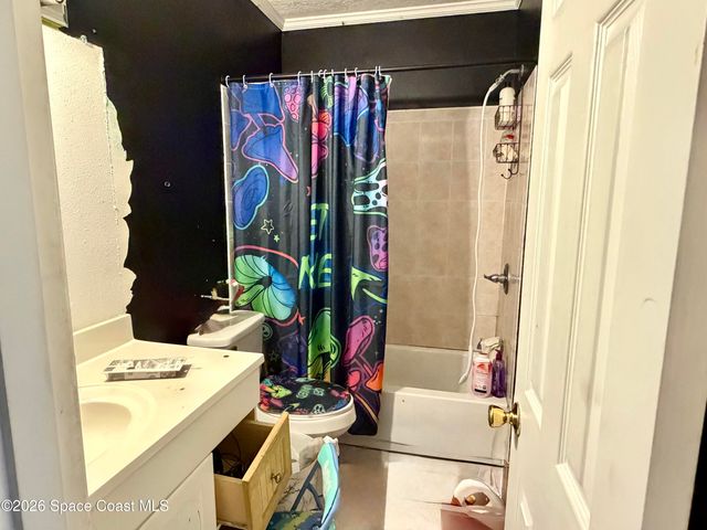 738 Lund Circle, Melbourne, FL 32901