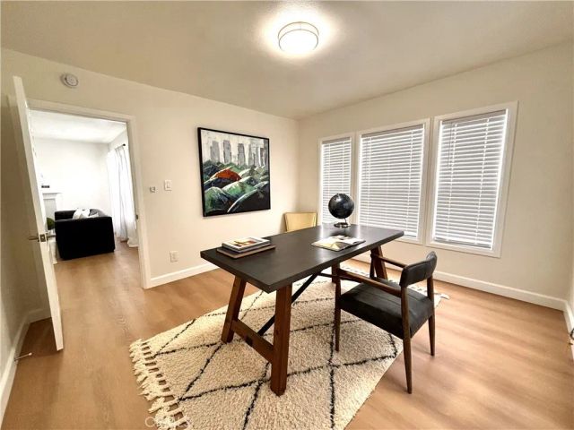 8758 S Hobart, Los Angeles, CA 90047