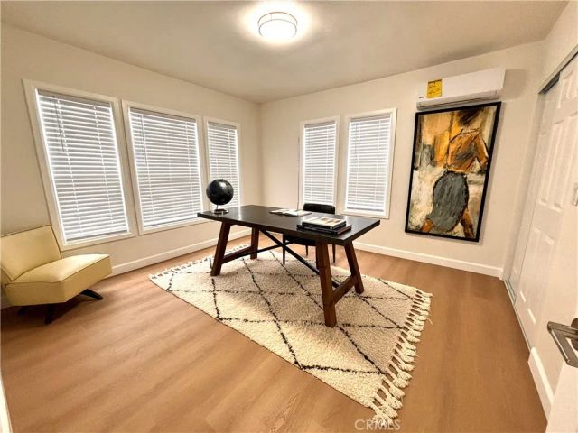 8758 S Hobart, Los Angeles, CA 90047