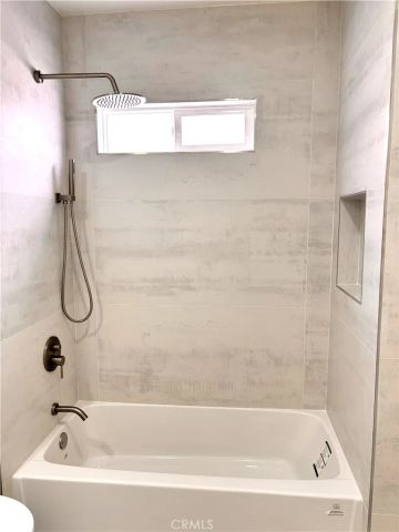 8758 S Hobart, Los Angeles, CA 90047