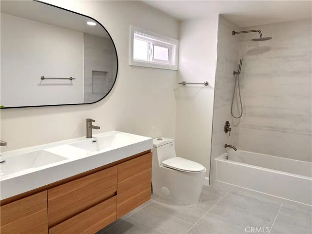 8758 S Hobart, Los Angeles, CA 90047