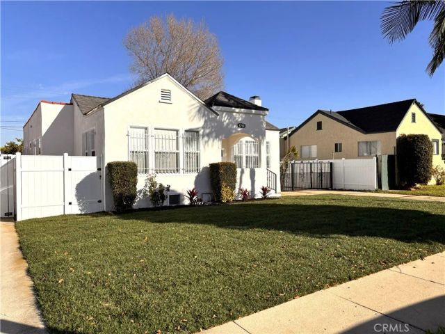 8758 S Hobart, Los Angeles, CA 90047