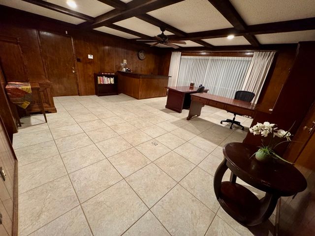 1205 Riverview Drive, Arlington, TX 76012