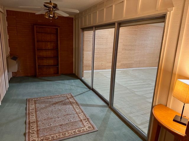 1205 Riverview Drive, Arlington, TX 76012